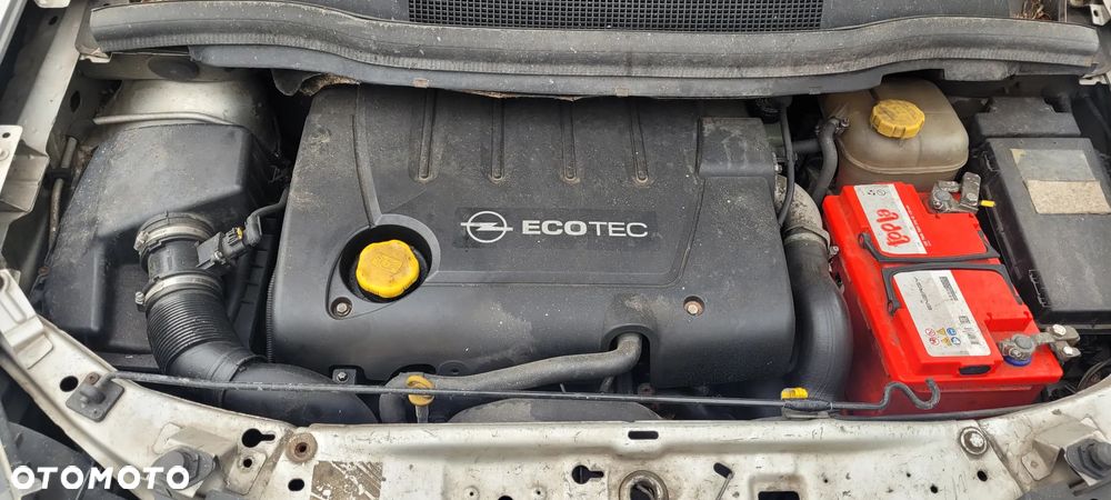 OPEL ZAFIRA-B Z19DT 2006 na części - 25