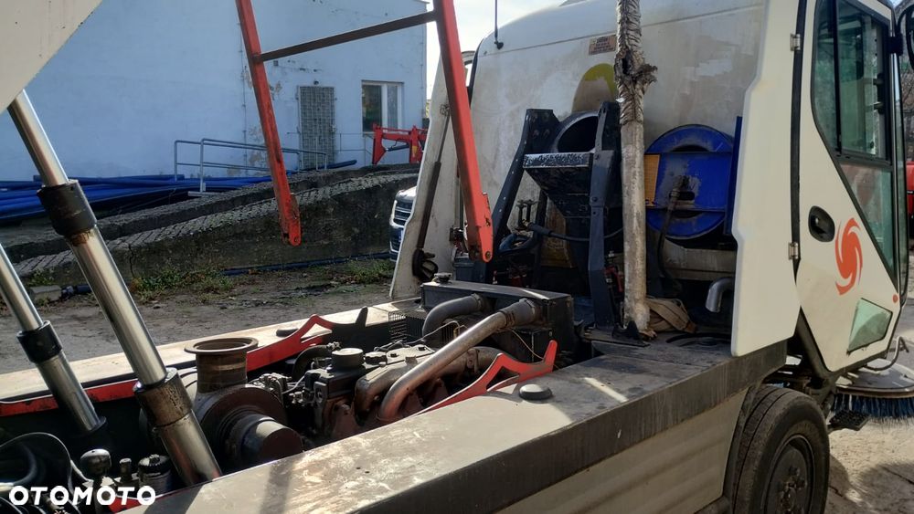 Inny Johnston 5000 - 9