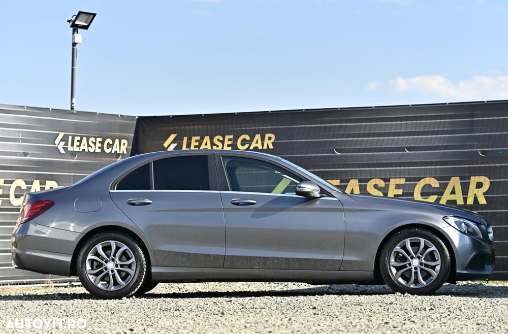 Mercedes-Benz C - 17