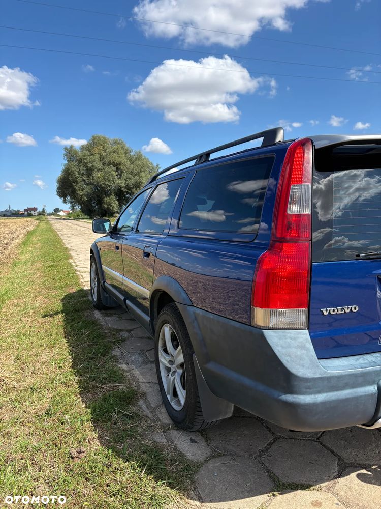 Volvo V70 Cross Country 2.4 AWD - 6