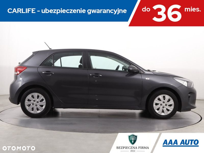 Kia Rio - 7