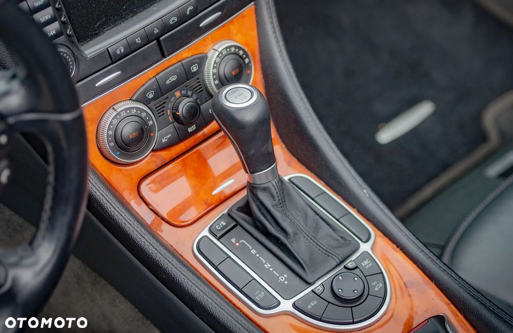 Mercedes-Benz SL 500 7G-TRONIC - 11