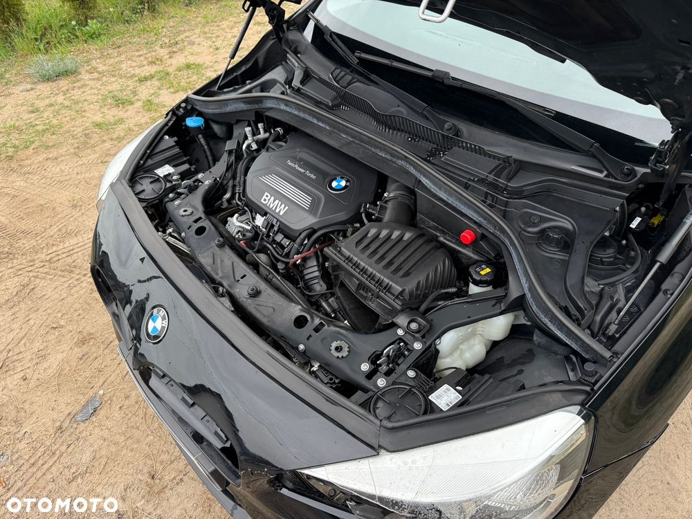 BMW Seria 2 216d Sport Line - 28