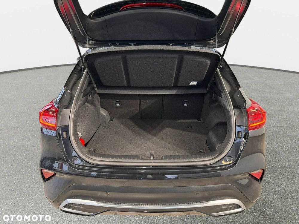 Kia XCeed - 13