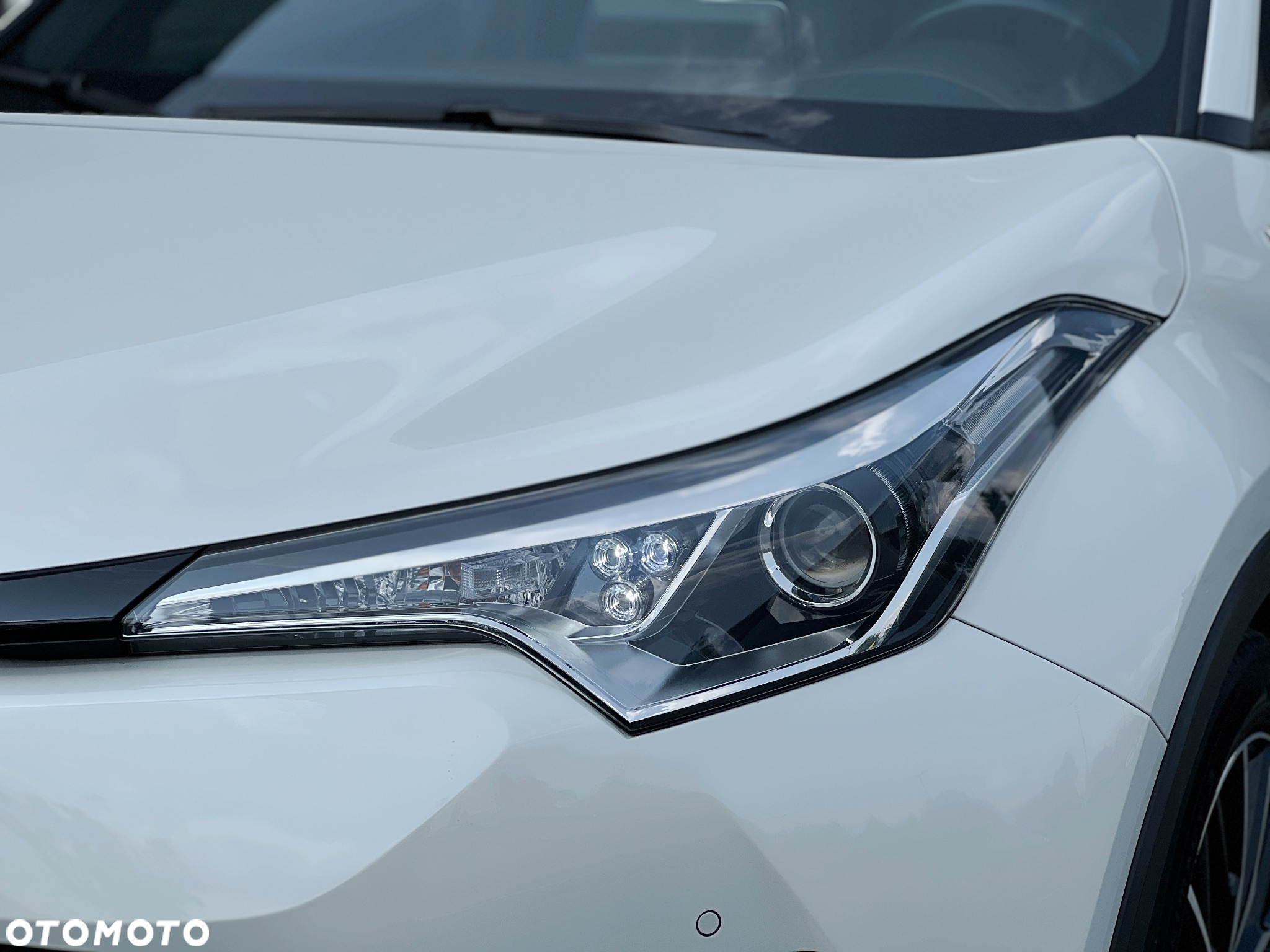 Toyota C-HR 1.8 Hybrid Prestige - 16