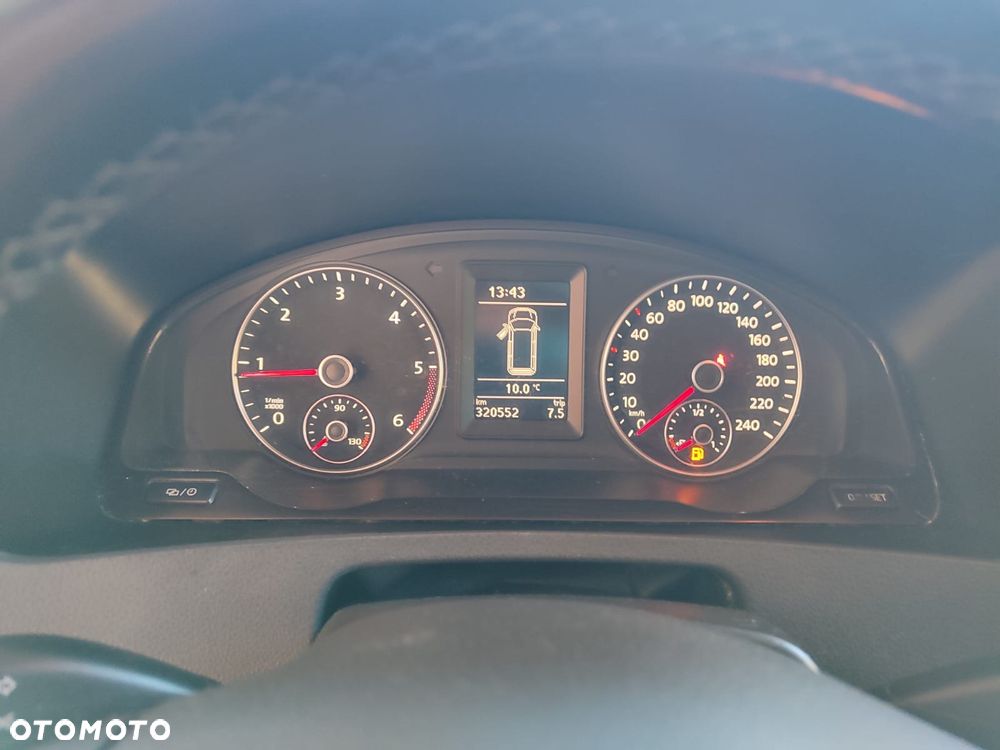 Volkswagen California - 12