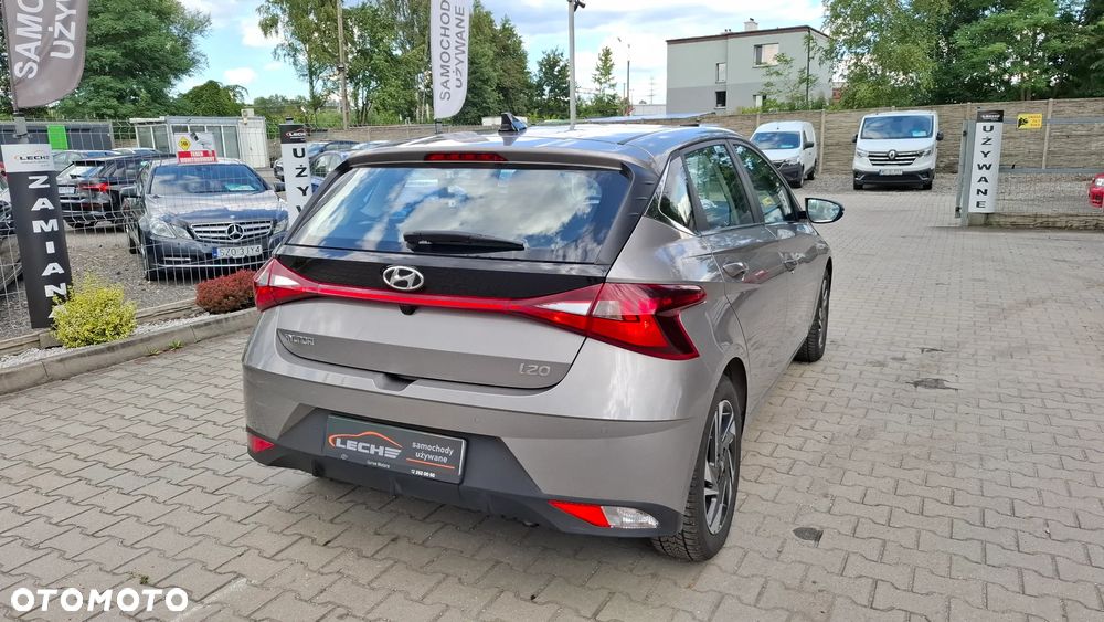 Hyundai i20 1.2 Modern - 29