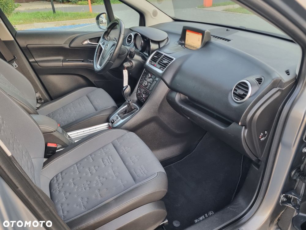 Opel Meriva 1.4 T Cosmo - 15