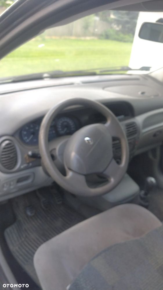 Renault Scenic - 7