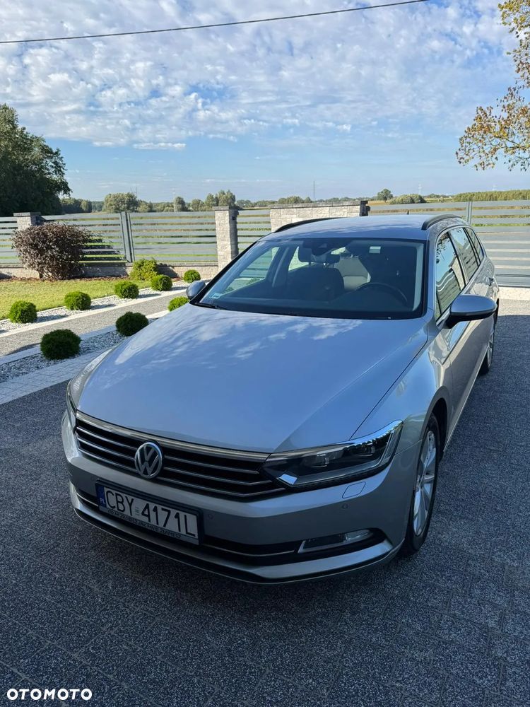 Volkswagen Passat Variant 2.0 TDI BMT Comfortline - 9