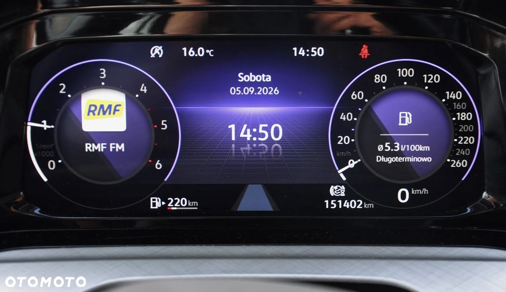 Volkswagen Golf 2.0 TDI Life - 35