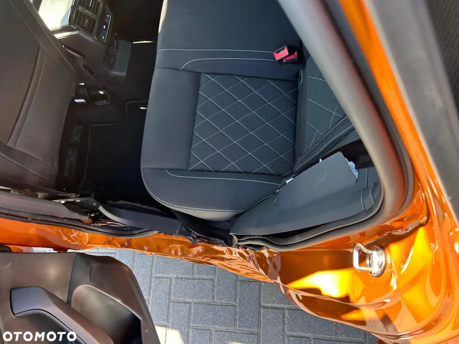 Skoda Karoq 1.5 TSI ACT Sportline DSG - 17