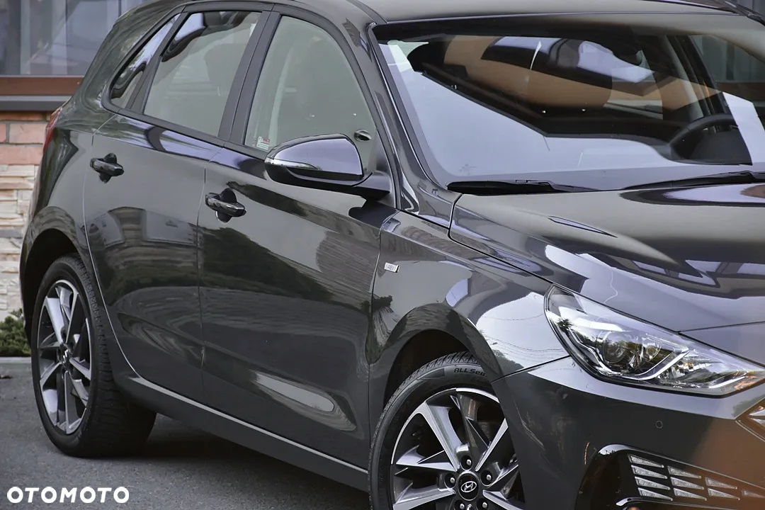 Hyundai i30 1.0 T-GDI 48V-Hybrid DCT Intro - 9