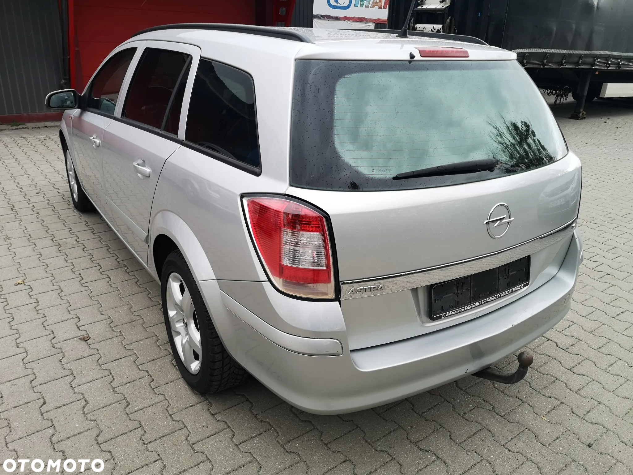 Opel Astra 1.6 Caravan Easytronic Edition - 4