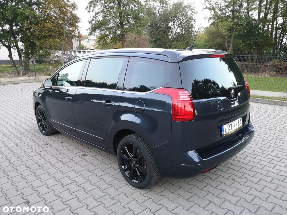 Peugeot 5008 1.6 THP Allure 7os - 22