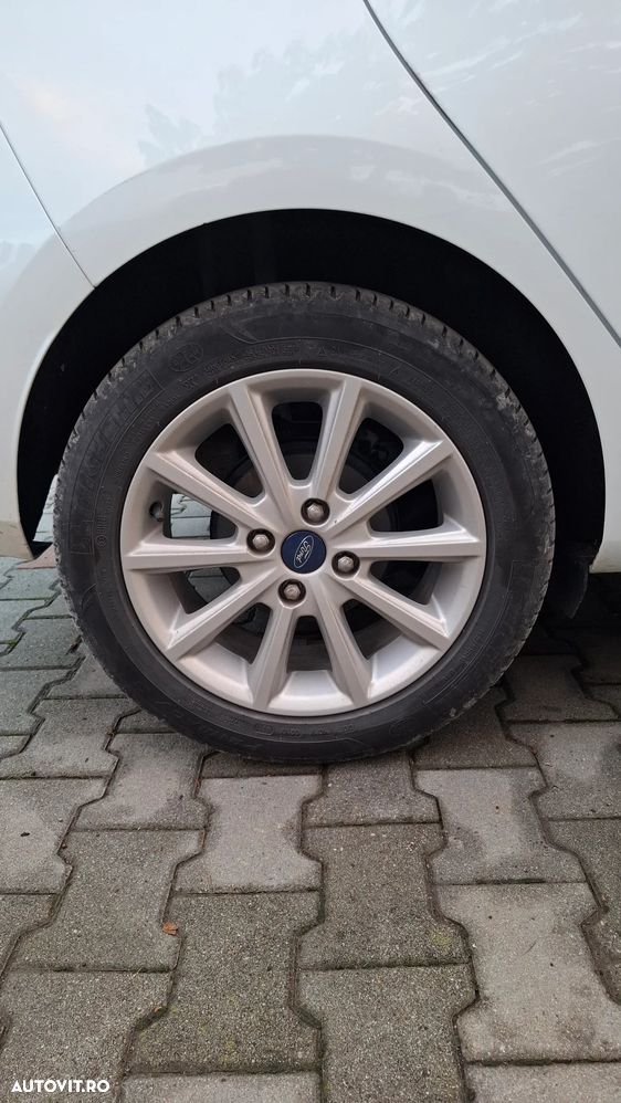 Ford Fiesta 1.0 EcoBoost Titanium - 40