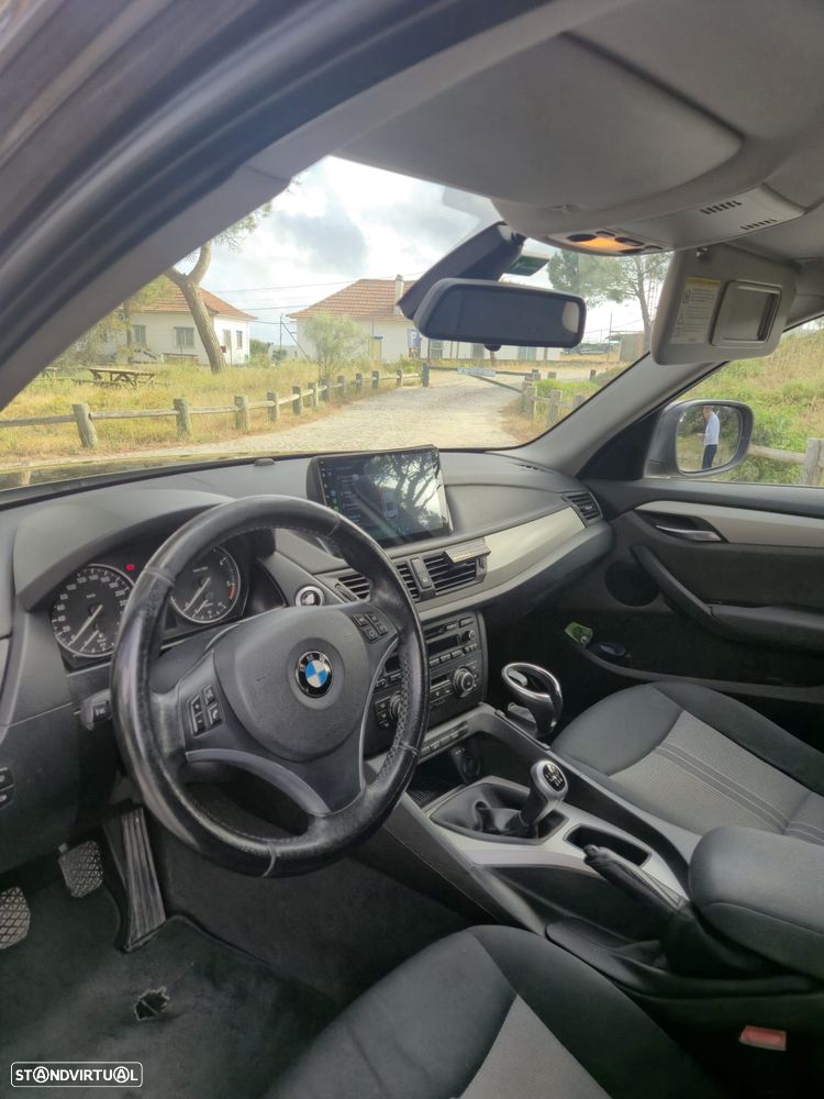 BMW X1 20 d sDrive EfficientDynamics - 4
