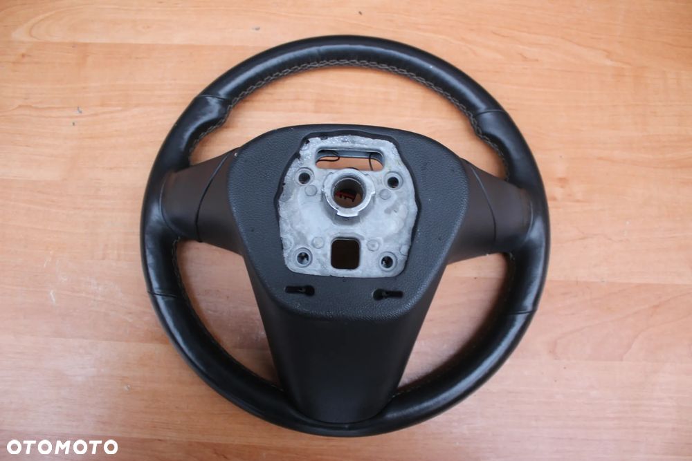 KIEROWNICA SKÓRZANA GRZANA STEROWANIE OPEL ZAFIRA C MOKKA MERIVA B ASTRA J - 17