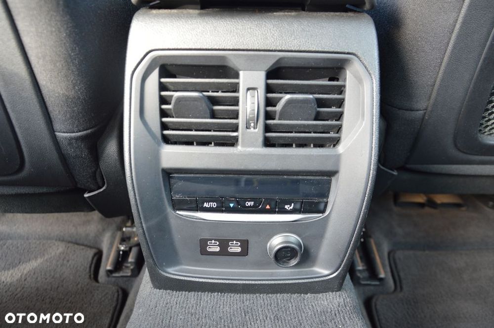 BMW Seria 3 318i Advantage sport - 19