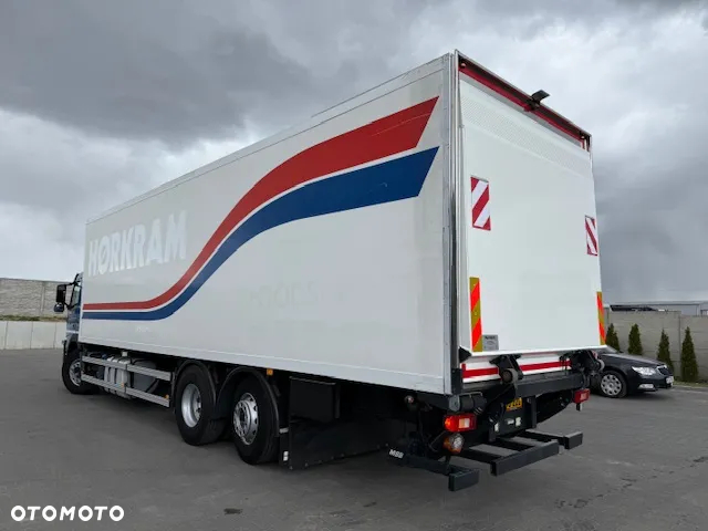 Volvo FM 330 Chłodnia 24palety Super Stan - 4