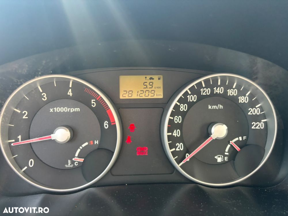 Hyundai Accent MC 1.5 CRDI GL FULL - 7