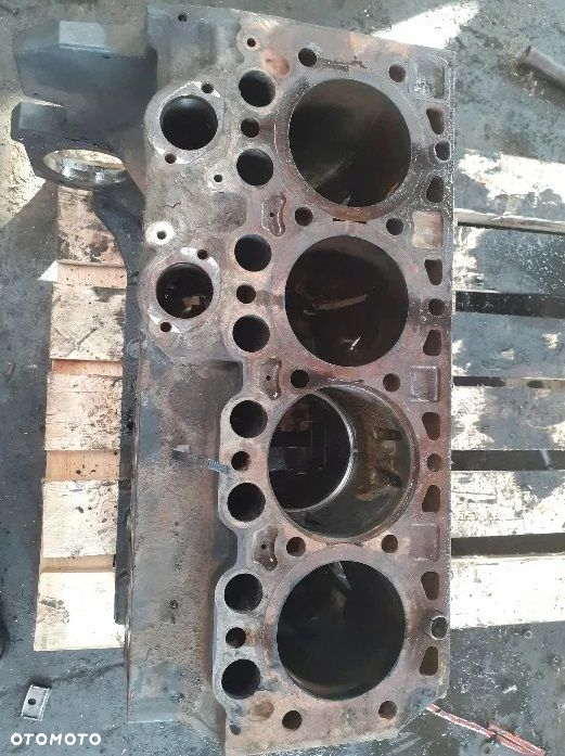 Renault Midlum DXI 5 blok silnika !! Bez JEDNEJ tulei ! Polecam !