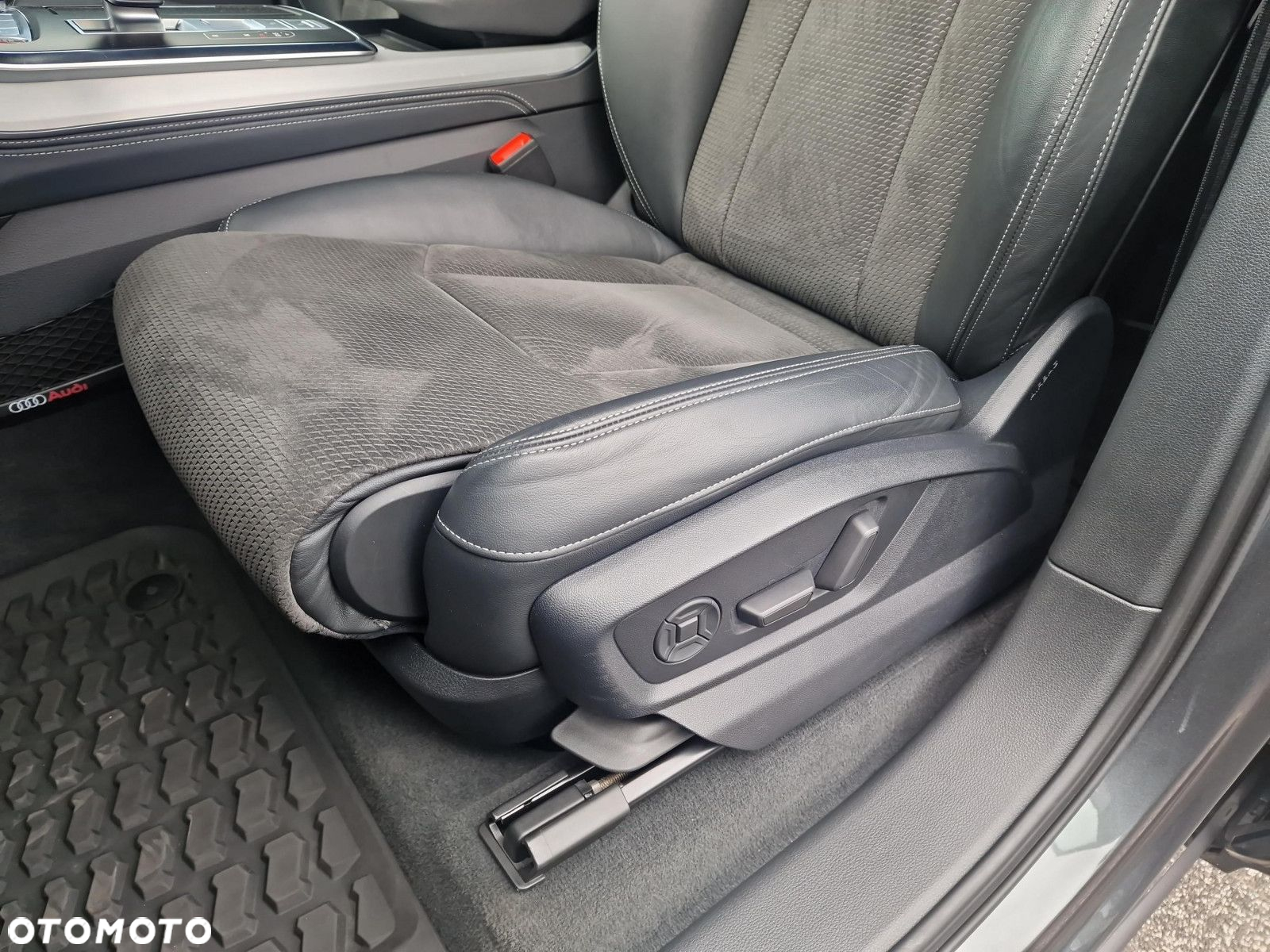Audi SQ7 TFSI Quattro Tiptronic - 12