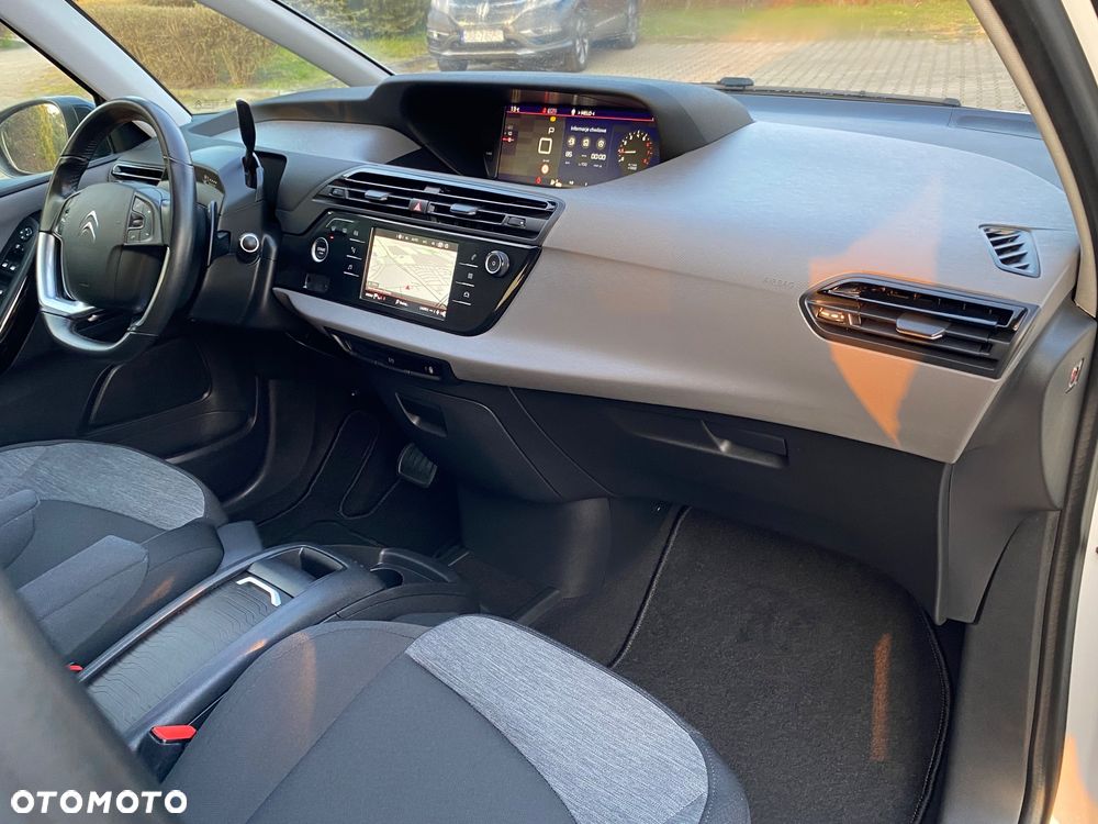 Citroën C4 SpaceTourer PureTech 130 Stop&Start EAT8 SHINE - 29