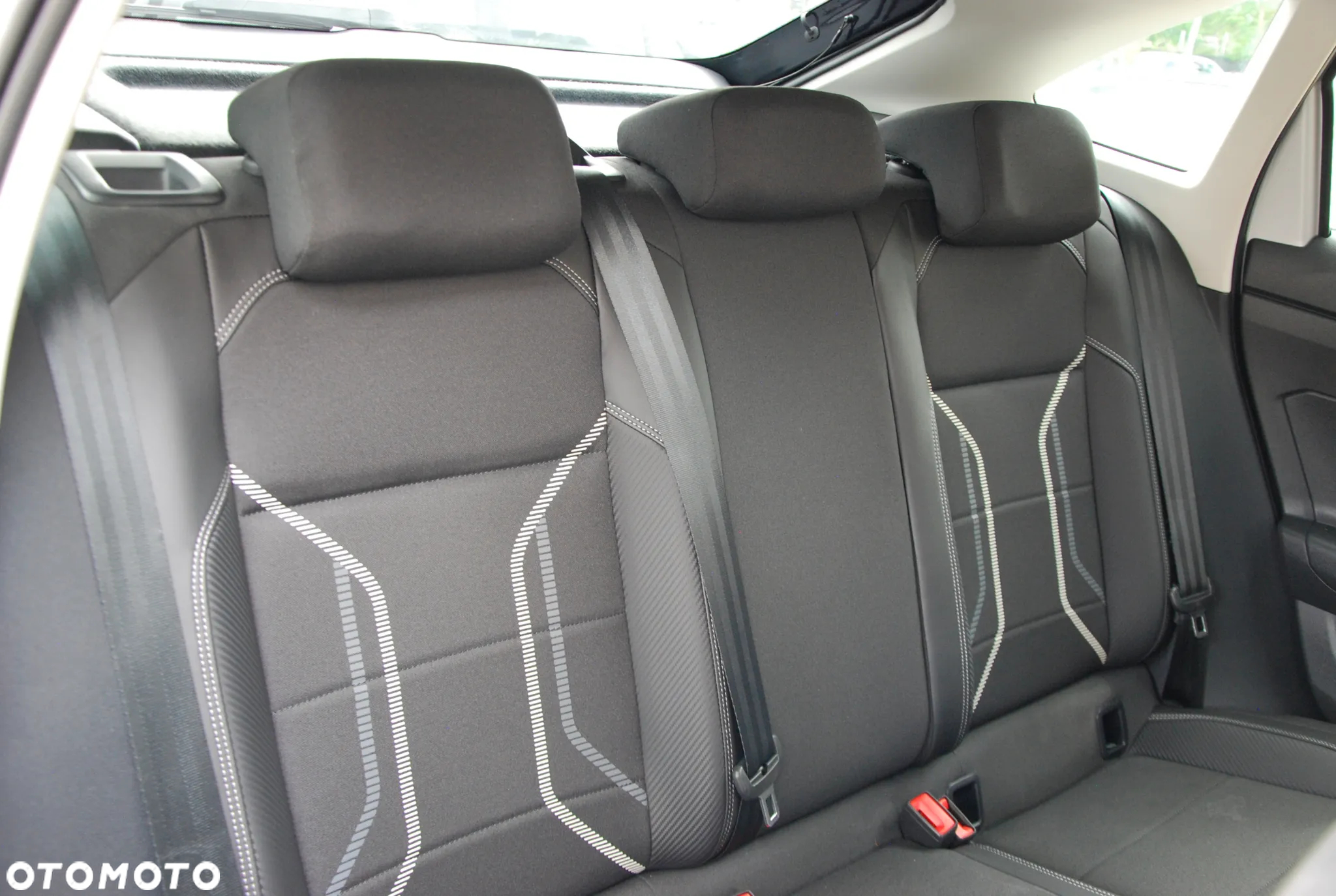 Volkswagen Taigo 1.0 TSI Style DSG - 34