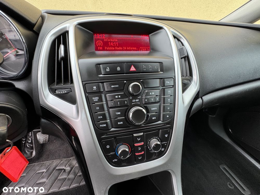 Opel Astra 1.4 T Cosmo - 15