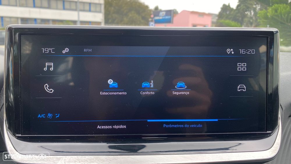 Peugeot 208 1.2 PureTech Active - 38
