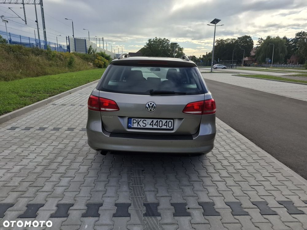 Volkswagen Passat - 3