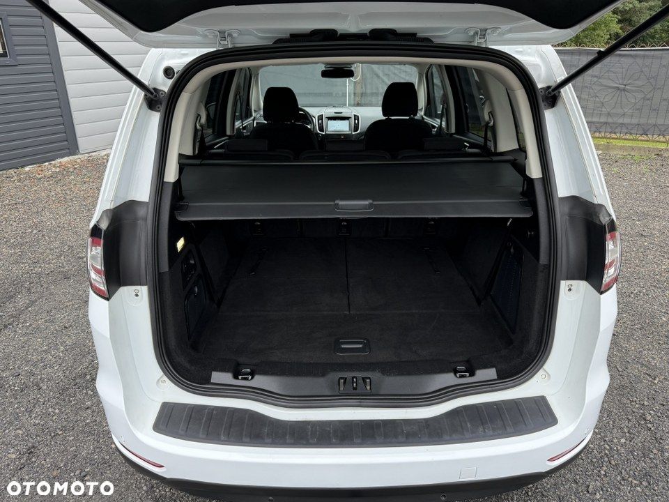 Ford Galaxy 2.0 TDCi Titanium - 37