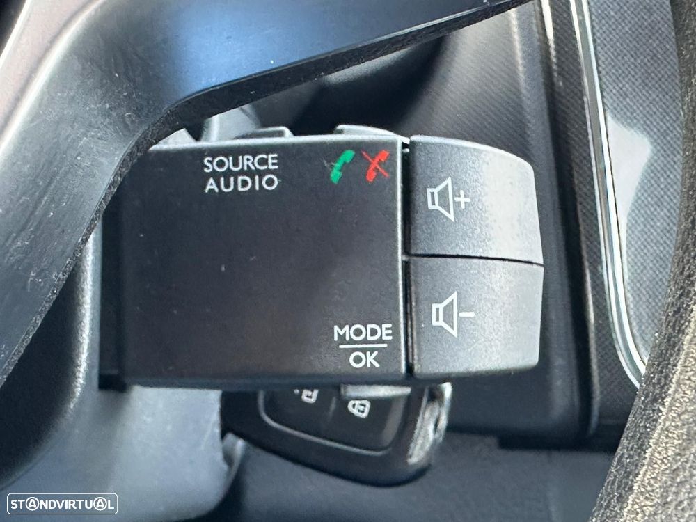 Dacia Sandero 1.0 SCe Comfort - 14