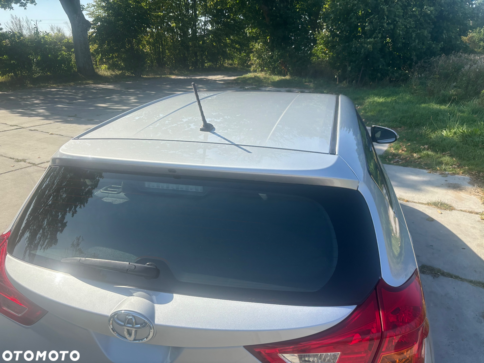 Toyota Auris 1.6 Valvematic Executive - 6