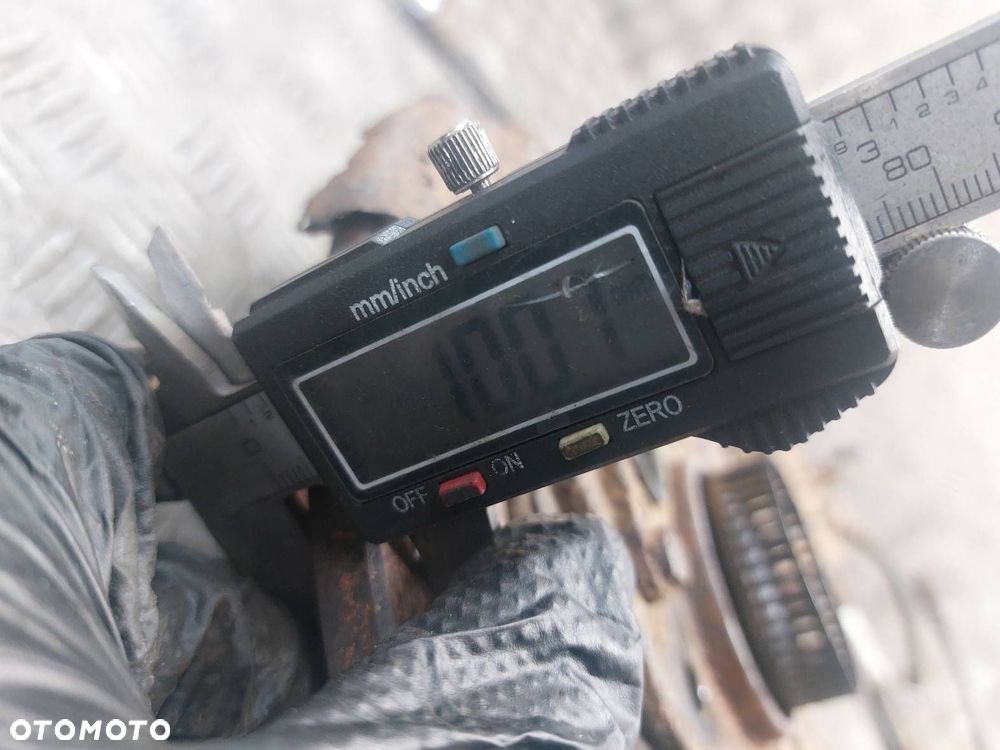 TARCZE HAMULCOWE TYŁ + ZACISKI + LINKI HYUNDAI I30 I 1.6 16V - 4