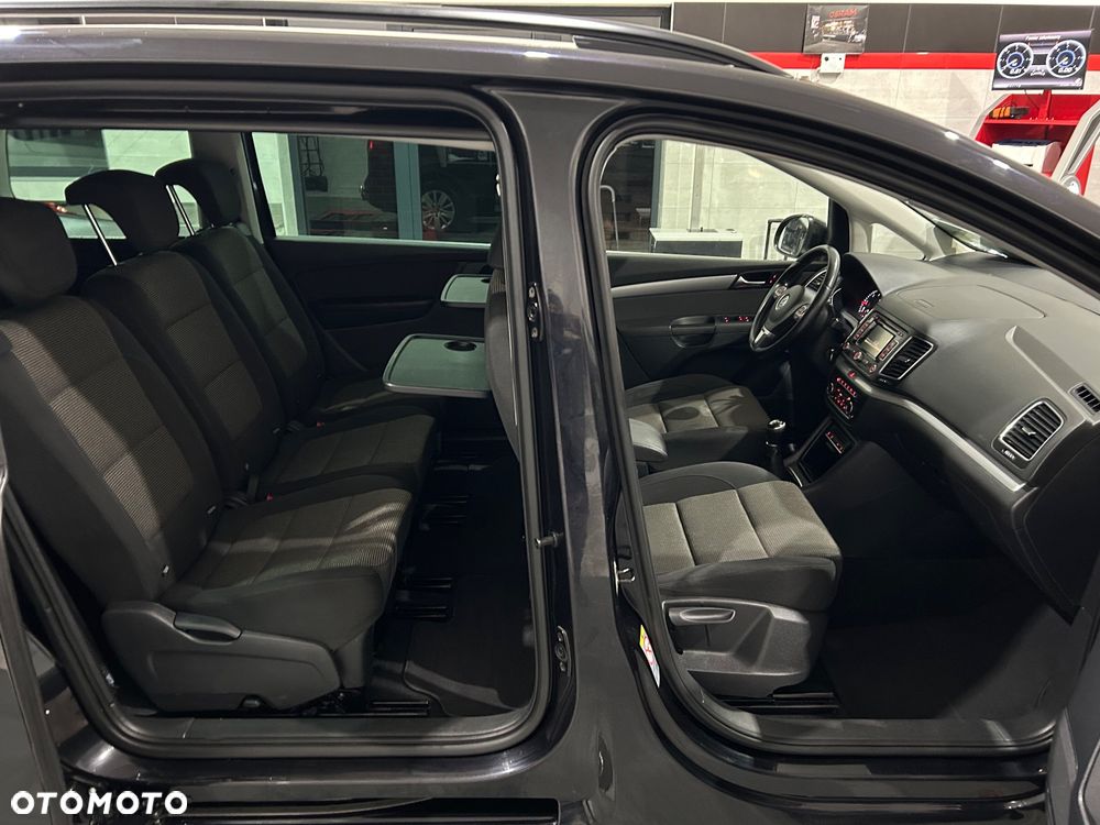 Volkswagen Sharan 2.0 TDI BlueMotion Technology Highline - 31