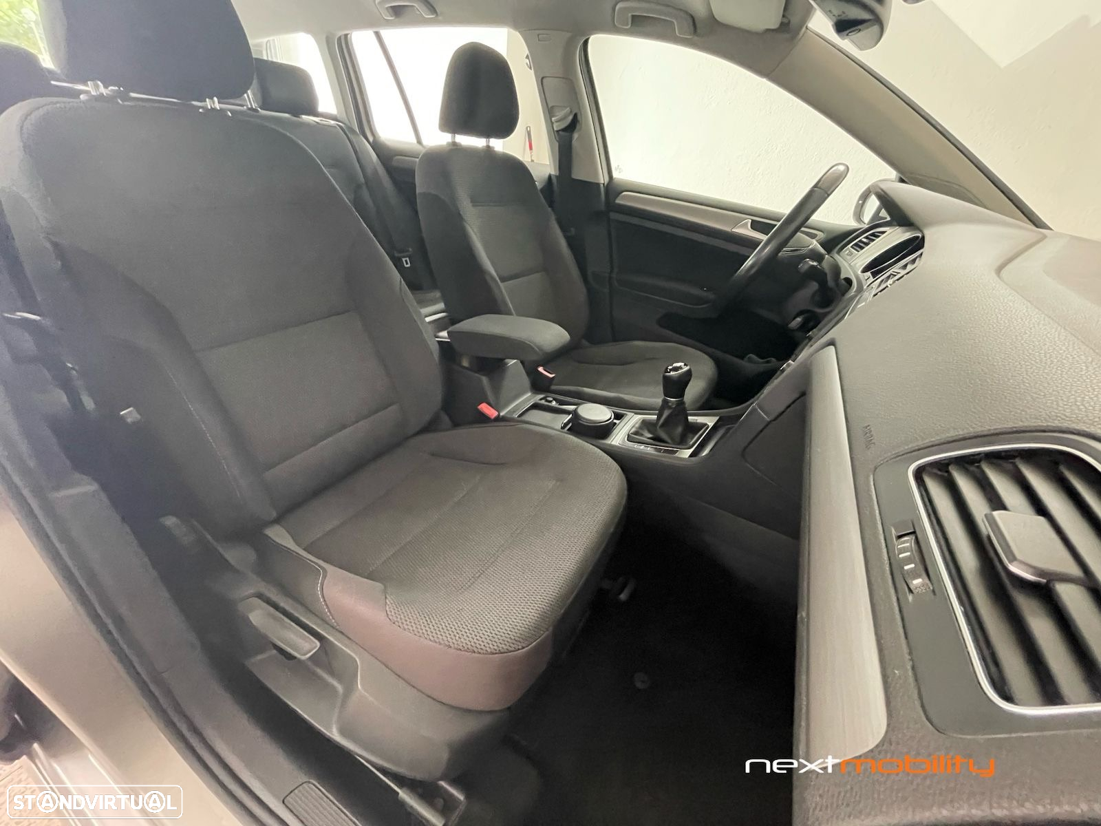 VW Golf Variant 1.6 TDi GPS Edition - 15