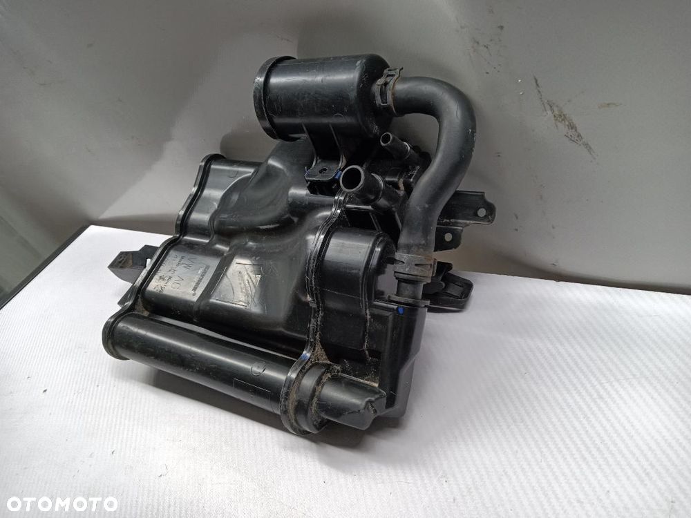 ZBIORNIK FILTR WĘGLOWY SEAT CUPRA 5Q0201797D - 4