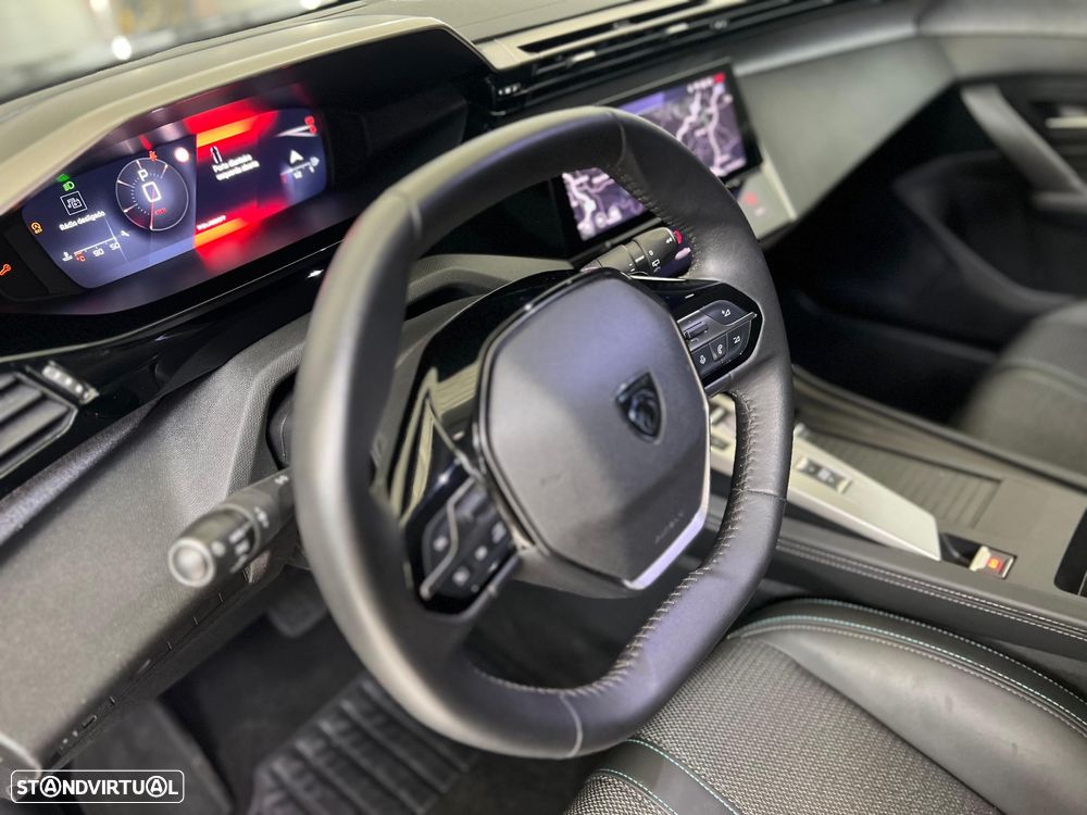Peugeot 308 1.2 PureTech Allure EAT6 - 16