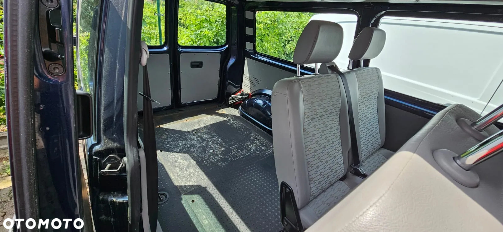 Volkswagen Transporter - 10