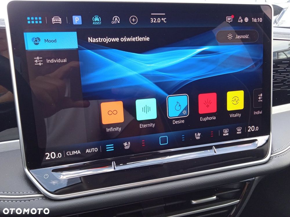 Volkswagen Passat - 35