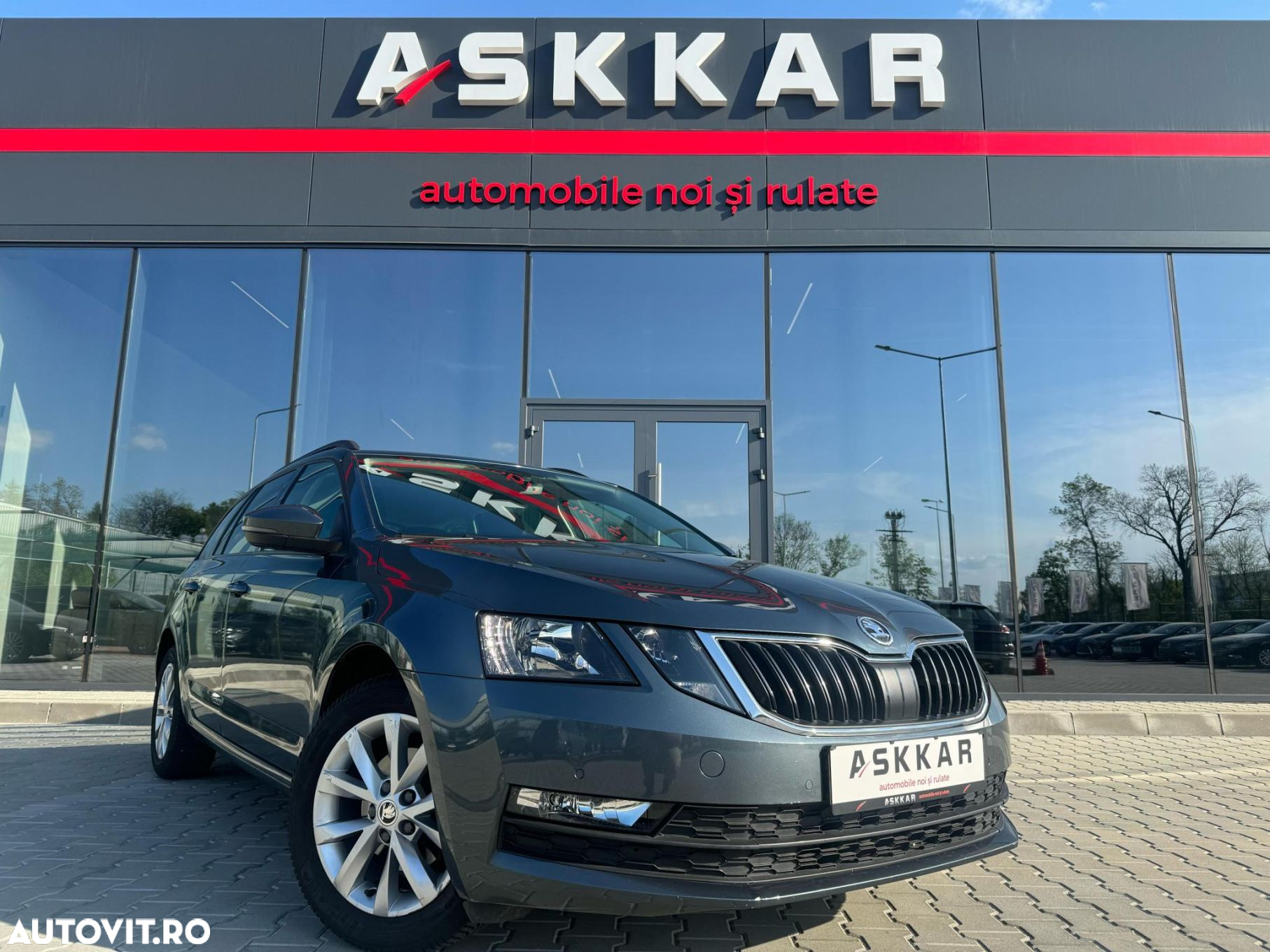 Skoda Octavia Combi Diesel 1.6 TDI Ambition - 3