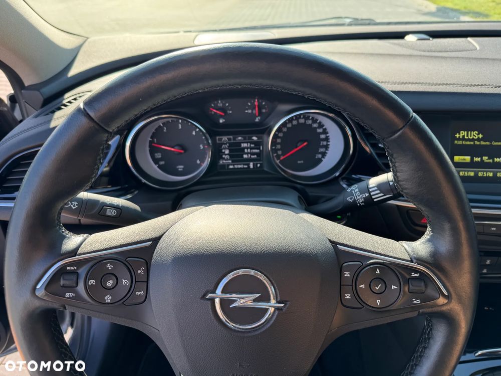 Opel Insignia 2.0 CDTI Elegance S&S - 18