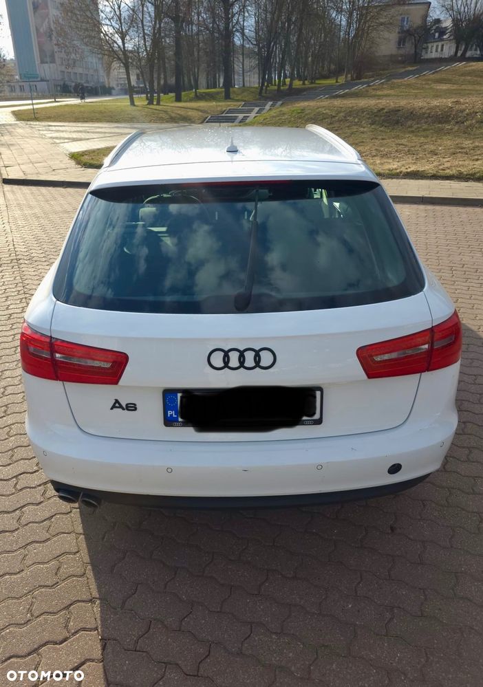 Audi A6 Avant 2.0 TDI Multitronic - 11