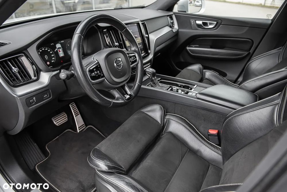 Volvo XC 60 D4 SCR AWD R-Design - 15