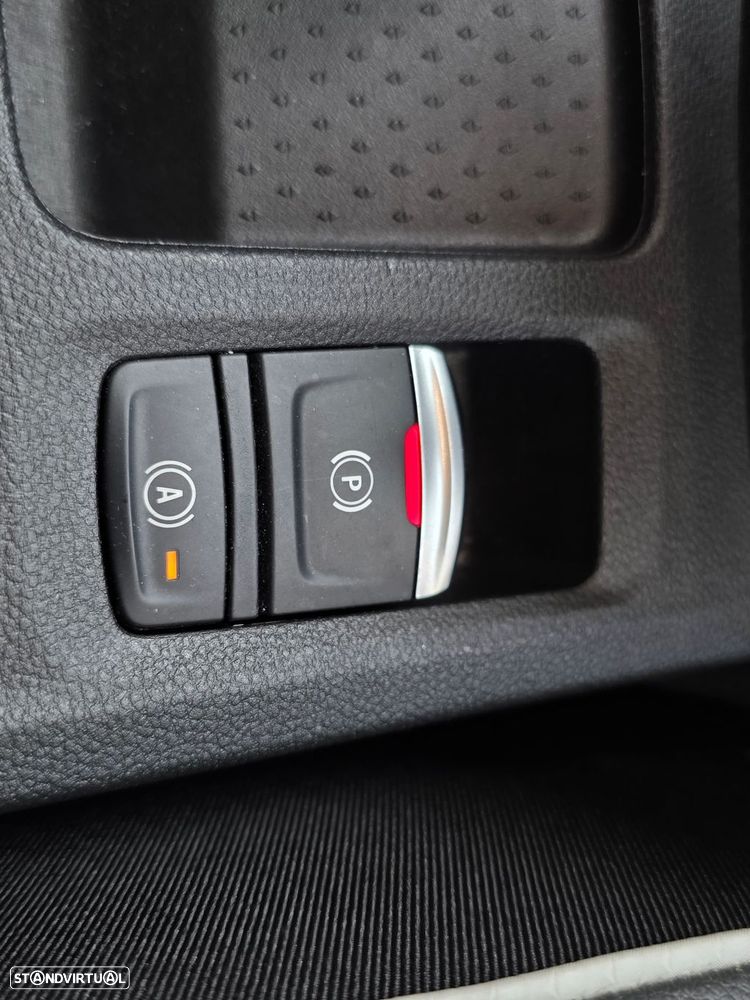 Renault Captur 1.0 TCe Techno Bi-Fuel - 22