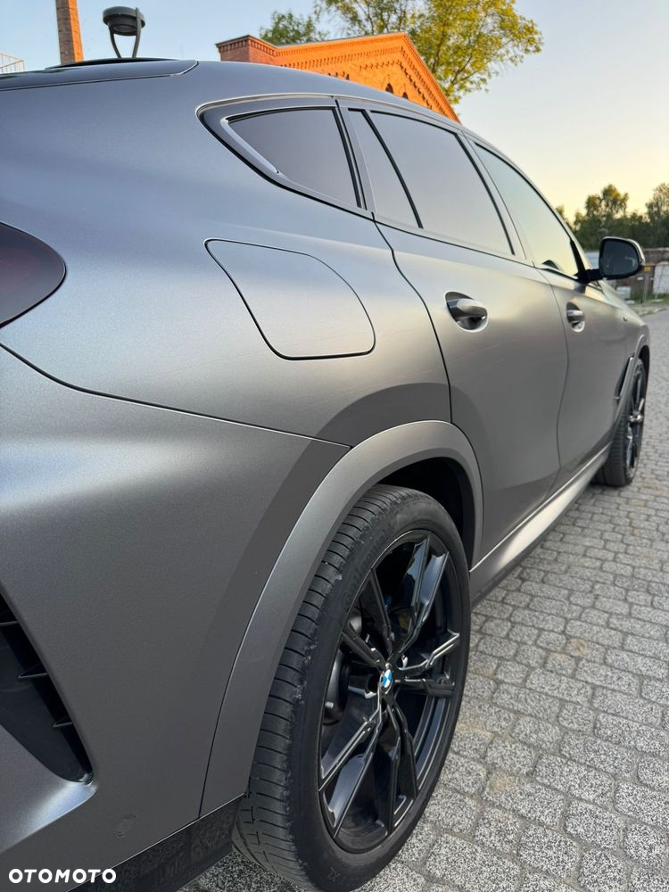 BMW X6 M50d - 11