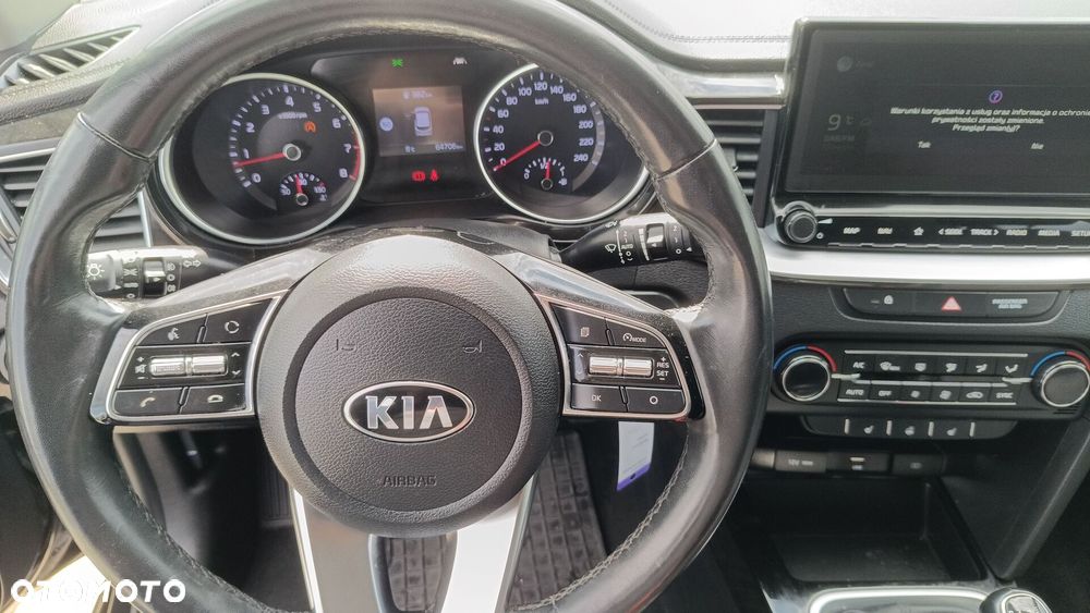 Kia Ceed 1.4 T-GDI L - 16