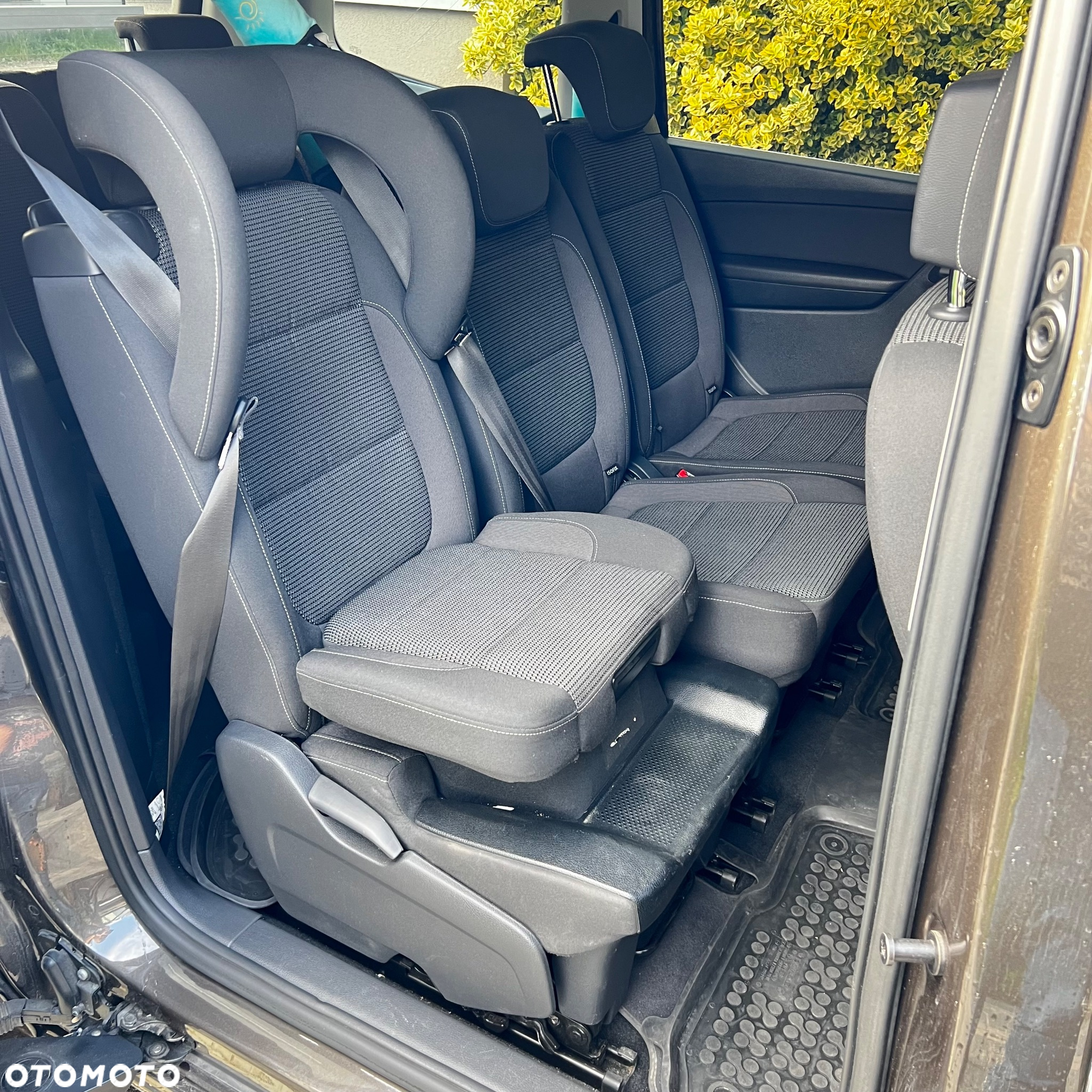 Volkswagen Sharan 2.0 TDI DSG 4MOTION (BlueMotion Technology) Comfortline - 11